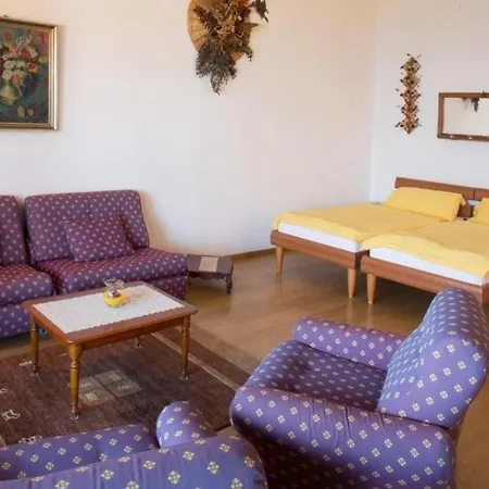 Apartment Residenza Viramonte - Casa Elena, 45 *